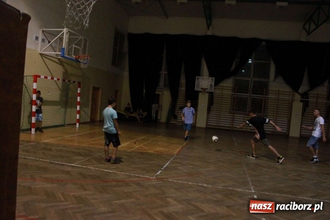 Zdjęcie w galerii na portalu naszraciborz.pl: Cyprzan&oacute;w i Wojnowice mistrzami i wicemistrzami na Mistrzostwach Polski junior&oacute;w gry w Palanta wiadomości z regionu