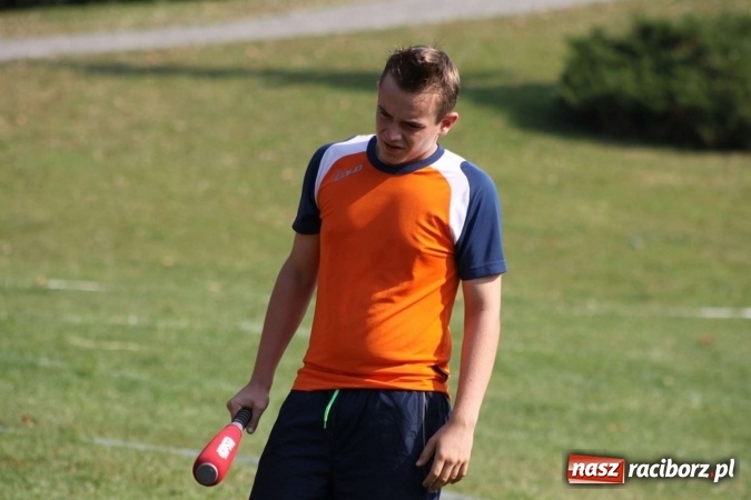 Zdjęcie w galerii na portalu naszraciborz.pl: Cyprzan&oacute;w i Wojnowice mistrzami i wicemistrzami na Mistrzostwach Polski junior&oacute;w gry w Palanta wiadomości z regionu