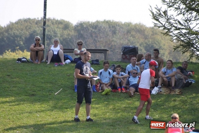 Zdjęcie w galerii na portalu naszraciborz.pl: Cyprzan&oacute;w i Wojnowice mistrzami i wicemistrzami na Mistrzostwach Polski junior&oacute;w gry w Palanta wiadomości z regionu