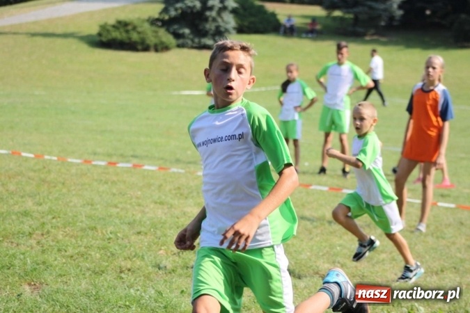 Zdjęcie w galerii na portalu naszraciborz.pl: Cyprzan&oacute;w i Wojnowice mistrzami i wicemistrzami na Mistrzostwach Polski junior&oacute;w gry w Palanta wiadomości z regionu