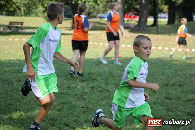 Zdjęcie w galerii na portalu naszraciborz.pl: Cyprzan&oacute;w i Wojnowice mistrzami i wicemistrzami na Mistrzostwach Polski junior&oacute;w gry w Palanta wiadomości z regionu