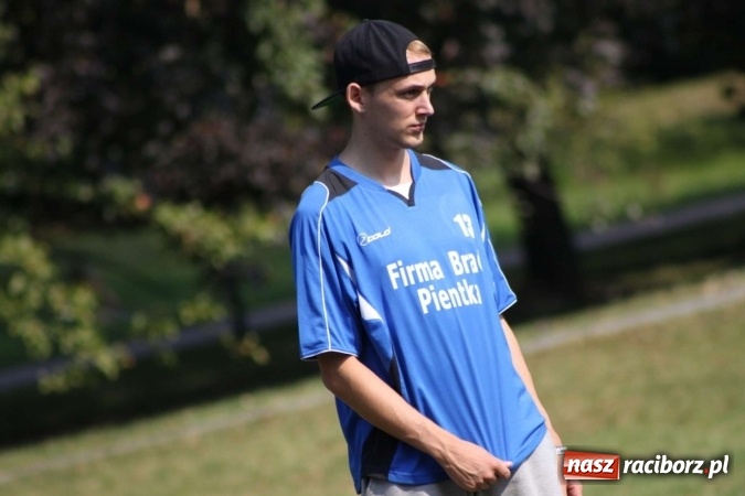 Zdjęcie w galerii na portalu naszraciborz.pl: Cyprzan&oacute;w i Wojnowice mistrzami i wicemistrzami na Mistrzostwach Polski junior&oacute;w gry w Palanta wiadomości z regionu