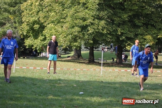 Zdjęcie w galerii na portalu naszraciborz.pl: Cyprzan&oacute;w i Wojnowice mistrzami i wicemistrzami na Mistrzostwach Polski junior&oacute;w gry w Palanta wiadomości z regionu