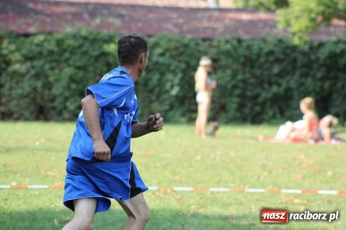 Zdjęcie w galerii na portalu naszraciborz.pl: Cyprzan&oacute;w i Wojnowice mistrzami i wicemistrzami na Mistrzostwach Polski junior&oacute;w gry w Palanta wiadomości z regionu