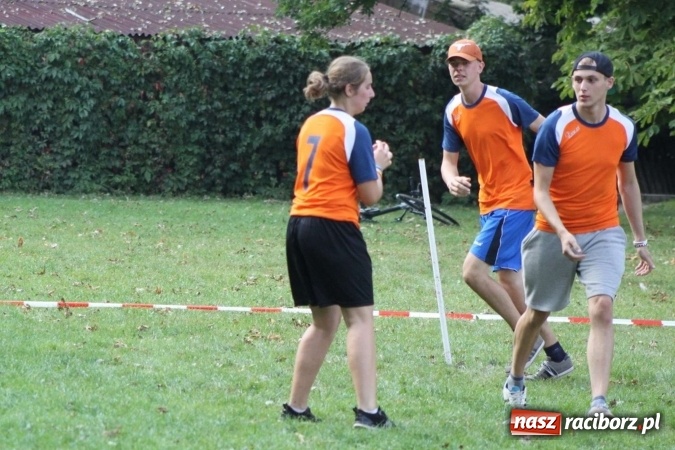Zdjęcie w galerii na portalu naszraciborz.pl: Cyprzan&oacute;w i Wojnowice mistrzami i wicemistrzami na Mistrzostwach Polski junior&oacute;w gry w Palanta wiadomości z regionu