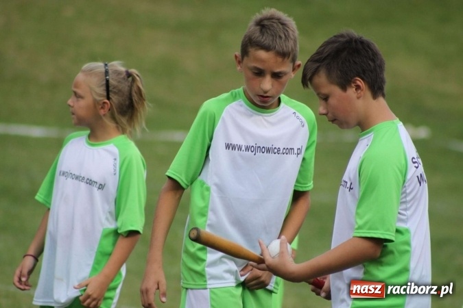 Zdjęcie w galerii na portalu naszraciborz.pl: Cyprzan&oacute;w i Wojnowice mistrzami i wicemistrzami na Mistrzostwach Polski junior&oacute;w gry w Palanta wiadomości z regionu