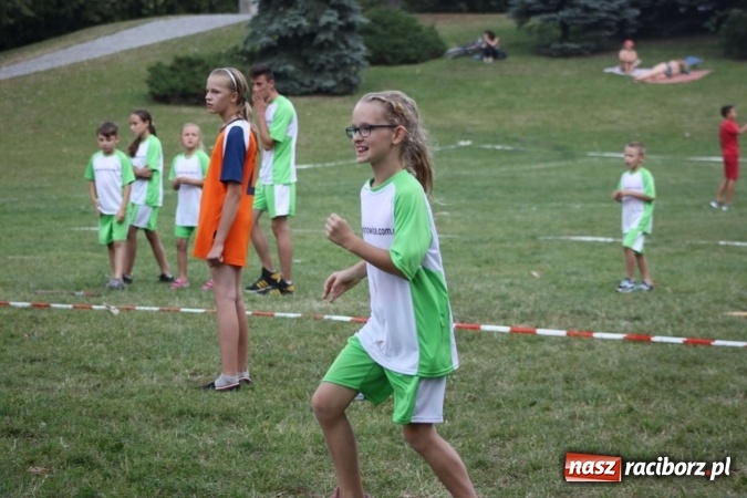 Zdjęcie w galerii na portalu naszraciborz.pl: Cyprzan&oacute;w i Wojnowice mistrzami i wicemistrzami na Mistrzostwach Polski junior&oacute;w gry w Palanta wiadomości z regionu