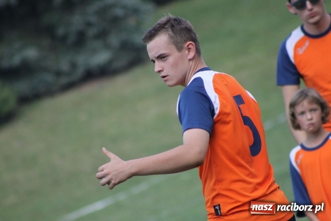 Zdjęcie w galerii na portalu naszraciborz.pl: Cyprzan&oacute;w i Wojnowice mistrzami i wicemistrzami na Mistrzostwach Polski junior&oacute;w gry w Palanta wiadomości z regionu