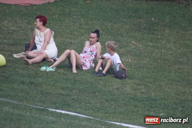 Zdjęcie w galerii na portalu naszraciborz.pl: Cyprzan&oacute;w i Wojnowice mistrzami i wicemistrzami na Mistrzostwach Polski junior&oacute;w gry w Palanta wiadomości z regionu