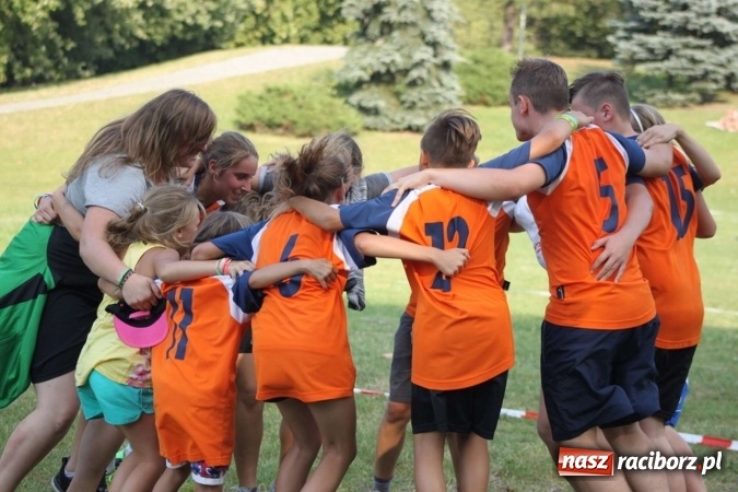 Zdjęcie w galerii na portalu naszraciborz.pl: Cyprzan&oacute;w i Wojnowice mistrzami i wicemistrzami na Mistrzostwach Polski junior&oacute;w gry w Palanta wiadomości z regionu