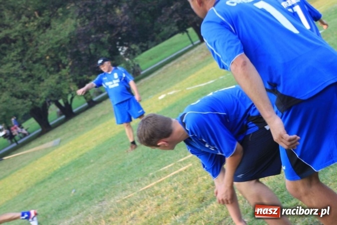 Zdjęcie w galerii na portalu naszraciborz.pl: Cyprzan&oacute;w i Wojnowice mistrzami i wicemistrzami na Mistrzostwach Polski junior&oacute;w gry w Palanta wiadomości z regionu