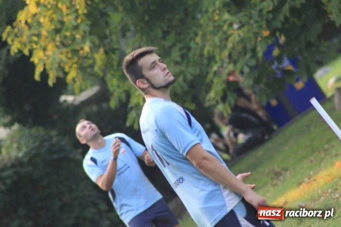 Zdjęcie w galerii na portalu naszraciborz.pl: Cyprzan&oacute;w i Wojnowice mistrzami i wicemistrzami na Mistrzostwach Polski junior&oacute;w gry w Palanta wiadomości z regionu