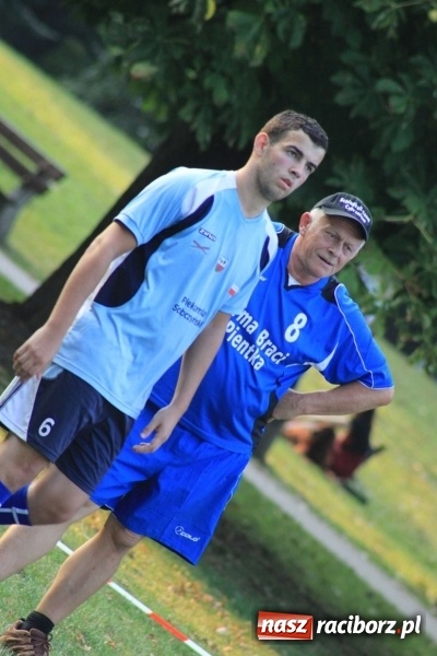 Zdjęcie w galerii na portalu naszraciborz.pl: Cyprzan&oacute;w i Wojnowice mistrzami i wicemistrzami na Mistrzostwach Polski junior&oacute;w gry w Palanta wiadomości z regionu