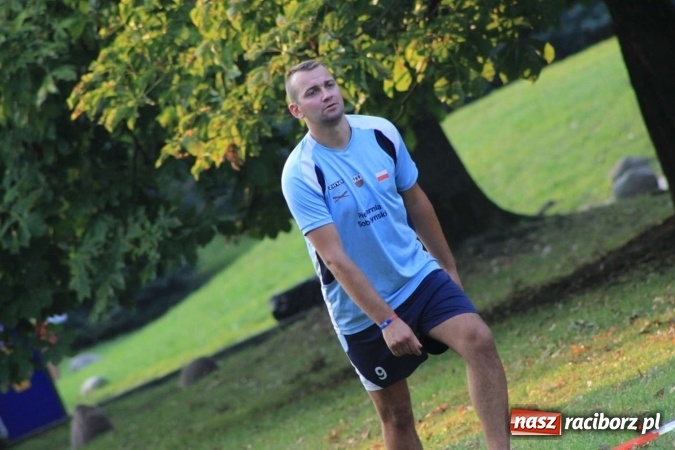 Zdjęcie w galerii na portalu naszraciborz.pl: Cyprzan&oacute;w i Wojnowice mistrzami i wicemistrzami na Mistrzostwach Polski junior&oacute;w gry w Palanta wiadomości z regionu