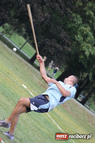 Zdjęcie w galerii na portalu naszraciborz.pl: Cyprzan&oacute;w i Wojnowice mistrzami i wicemistrzami na Mistrzostwach Polski junior&oacute;w gry w Palanta wiadomości z regionu