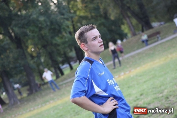 Zdjęcie w galerii na portalu naszraciborz.pl: Cyprzan&oacute;w i Wojnowice mistrzami i wicemistrzami na Mistrzostwach Polski junior&oacute;w gry w Palanta wiadomości z regionu