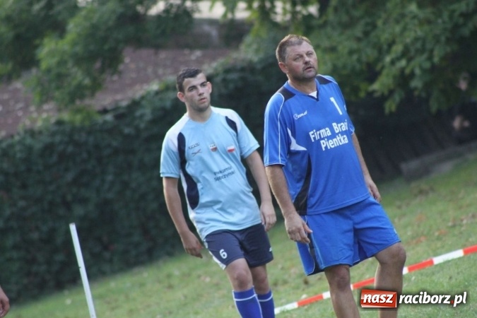 Zdjęcie w galerii na portalu naszraciborz.pl: Cyprzan&oacute;w i Wojnowice mistrzami i wicemistrzami na Mistrzostwach Polski junior&oacute;w gry w Palanta wiadomości z regionu