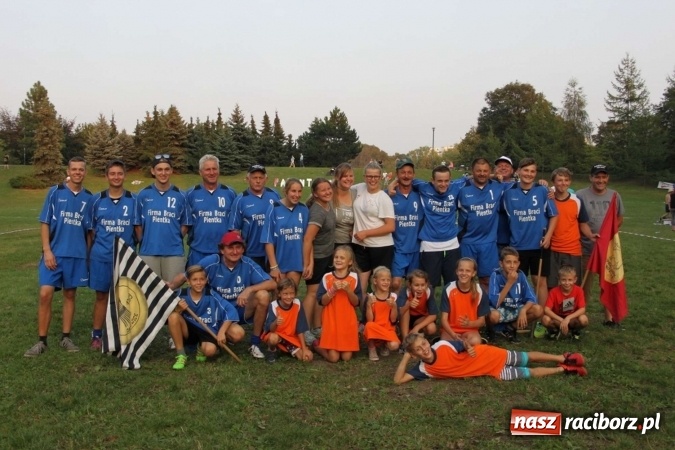 Zdjęcie w galerii na portalu naszraciborz.pl: Cyprzan&oacute;w i Wojnowice mistrzami i wicemistrzami na Mistrzostwach Polski junior&oacute;w gry w Palanta wiadomości z regionu