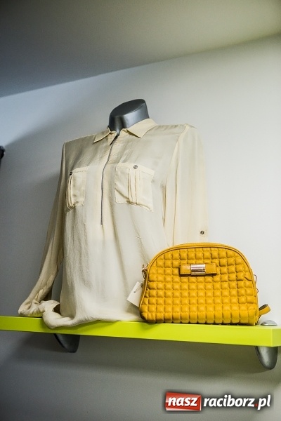 Zdjęcie w galerii na portalu naszraciborz.pl: FASHION WORLD! Nowy sklep z markową odzieżą już otwarty wiadomości z regionu