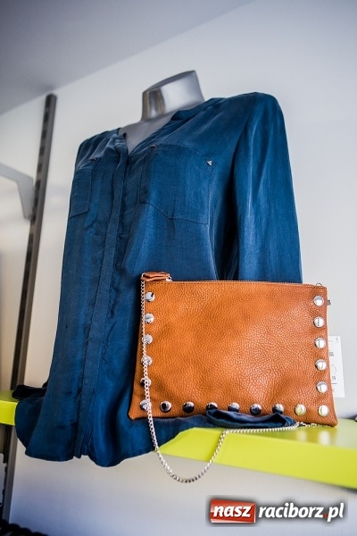 Zdjęcie w galerii na portalu naszraciborz.pl: FASHION WORLD! Nowy sklep z markową odzieżą już otwarty wiadomości z regionu