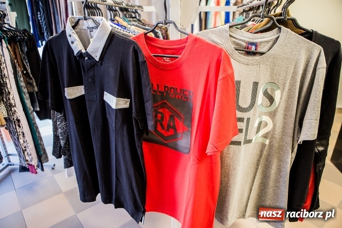Zdjęcie w galerii na portalu naszraciborz.pl: FASHION WORLD! Nowy sklep z markową odzieżą już otwarty wiadomości z regionu