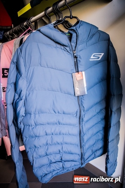 Zdjęcie w galerii na portalu naszraciborz.pl: FASHION WORLD! Nowy sklep z markową odzieżą już otwarty wiadomości z regionu