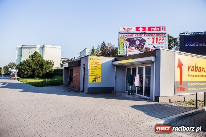 Zdjęcie w galerii na portalu naszraciborz.pl: FASHION WORLD! Nowy sklep z markową odzieżą już otwarty wiadomości z regionu