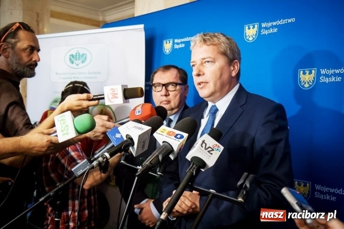 Zdjęcie w galerii na portalu naszraciborz.pl: Ponad 440 mln zł zostanie przeznaczonych na niskoemisyjny transport i podniesienie efektywności energetycznej w regionie wiadomości z regionu