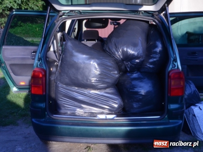 Zdjęcie w galerii na portalu naszraciborz.pl: Podrobiony towar, wart blisko 1,5 miliona złotych, ujawniono na Śląsku [wideo] wiadomości z regionu