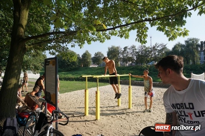 Zdjęcie w galerii na portalu naszraciborz.pl: Dobry wynik Raciborza w czasie World Pull Up Day wiadomości z regionu