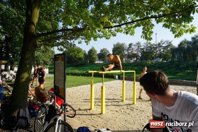 Zdjęcie w galerii na portalu naszraciborz.pl: Dobry wynik Raciborza w czasie World Pull Up Day wiadomości z regionu