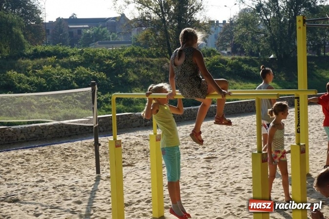 Zdjęcie w galerii na portalu naszraciborz.pl: Dobry wynik Raciborza w czasie World Pull Up Day wiadomości z regionu