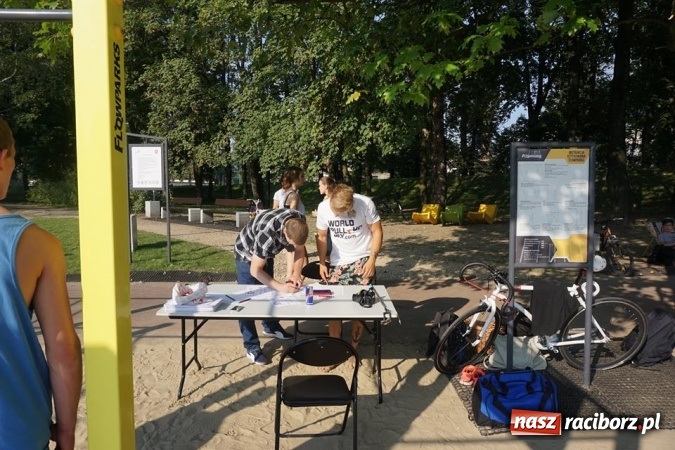 Zdjęcie w galerii na portalu naszraciborz.pl: Dobry wynik Raciborza w czasie World Pull Up Day wiadomości z regionu