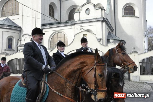 Zdjęcie w galerii na portalu naszraciborz.pl: Jak co roku do Mikołaszka wiadomości z regionu