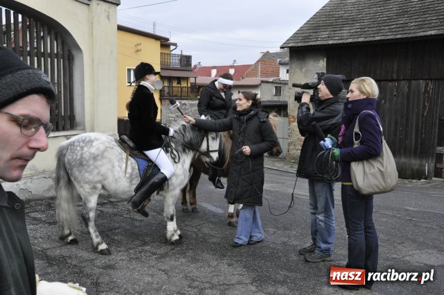 Zdjęcie w galerii na portalu naszraciborz.pl: Jak co roku do Mikołaszka wiadomości z regionu