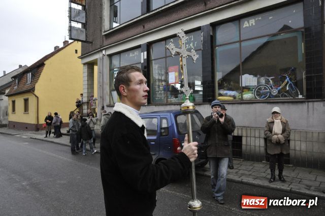 Zdjęcie w galerii na portalu naszraciborz.pl: Jak co roku do Mikołaszka wiadomości z regionu
