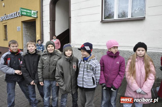 Zdjęcie w galerii na portalu naszraciborz.pl: Jak co roku do Mikołaszka wiadomości z regionu