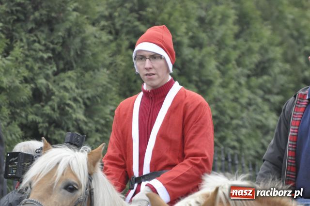 Zdjęcie w galerii na portalu naszraciborz.pl: Jak co roku do Mikołaszka wiadomości z regionu
