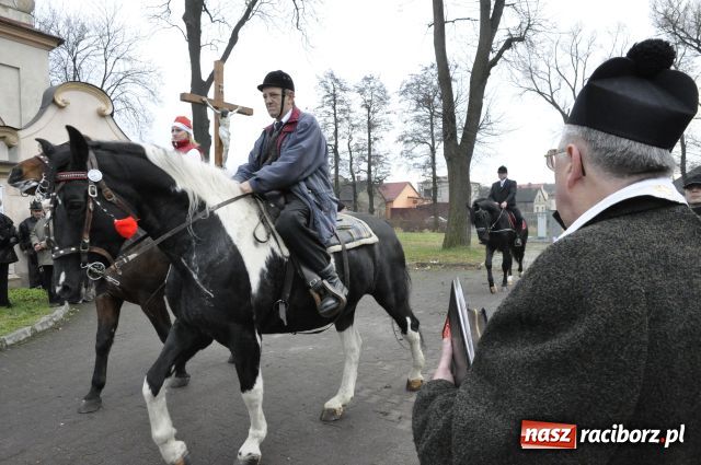 Zdjęcie w galerii na portalu naszraciborz.pl: Jak co roku do Mikołaszka wiadomości z regionu