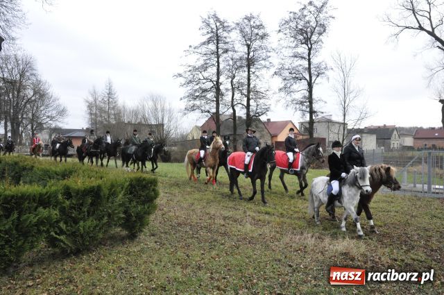 Zdjęcie w galerii na portalu naszraciborz.pl: Jak co roku do Mikołaszka wiadomości z regionu