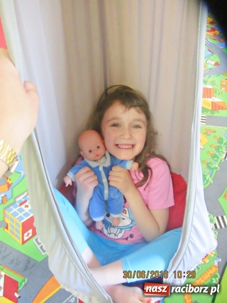 Zdjęcie w galerii na portalu naszraciborz.pl: Crazy Club - kolorowy zawr&oacute;t głowy! wiadomości z regionu