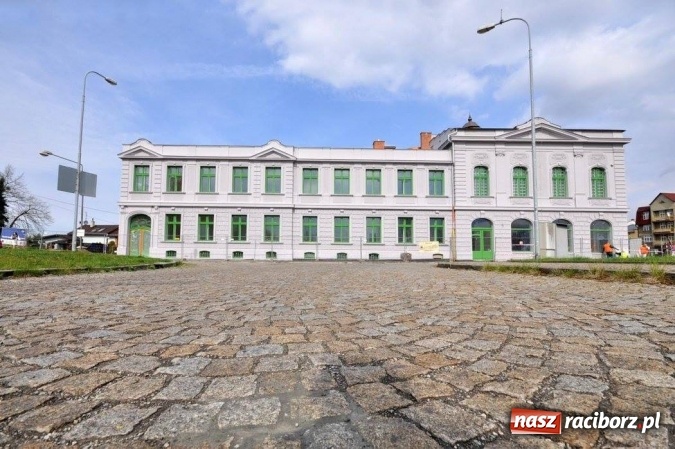 Zdjęcie w galerii na portalu naszraciborz.pl: Hotel i restauracja Pod Zielonym Dębem - unikalne miejsce na styku kultur wiadomości z regionu