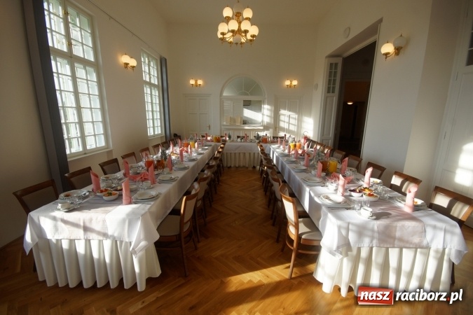 Zdjęcie w galerii na portalu naszraciborz.pl: Hotel i restauracja Pod Zielonym Dębem - unikalne miejsce na styku kultur wiadomości z regionu