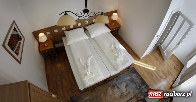 Zdjęcie w galerii na portalu naszraciborz.pl: Hotel i restauracja Pod Zielonym Dębem - unikalne miejsce na styku kultur wiadomości z regionu