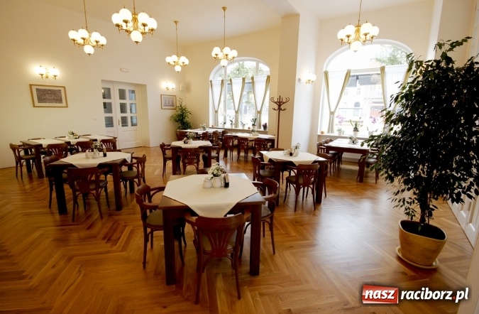 Zdjęcie w galerii na portalu naszraciborz.pl: Hotel i restauracja Pod Zielonym Dębem - unikalne miejsce na styku kultur wiadomości z regionu