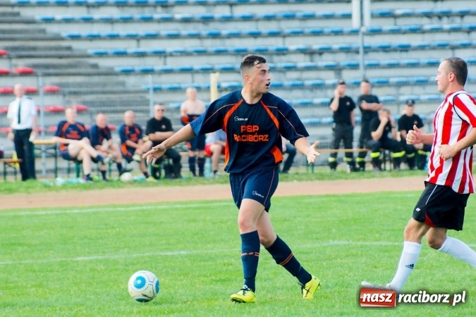 Zdjęcie w galerii na portalu naszraciborz.pl: Strażacy z regionu rywalizowali przy Zamkowej. Reprezentanci PSP Racibórz tuż za podium wiadomości z regionu