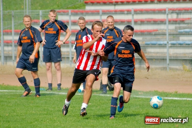 Zdjęcie w galerii na portalu naszraciborz.pl: Strażacy z regionu rywalizowali przy Zamkowej. Reprezentanci PSP Racibórz tuż za podium wiadomości z regionu