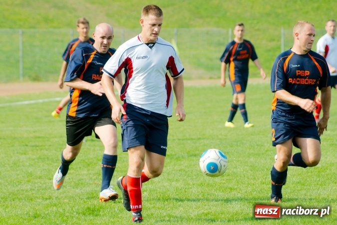 Zdjęcie w galerii na portalu naszraciborz.pl: Strażacy z regionu rywalizowali przy Zamkowej. Reprezentanci PSP Racibórz tuż za podium wiadomości z regionu