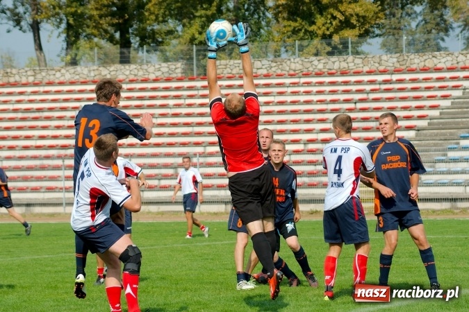 Zdjęcie w galerii na portalu naszraciborz.pl: Strażacy z regionu rywalizowali przy Zamkowej. Reprezentanci PSP Racibórz tuż za podium wiadomości z regionu