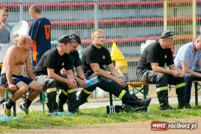 Zdjęcie w galerii na portalu naszraciborz.pl: Strażacy z regionu rywalizowali przy Zamkowej. Reprezentanci PSP Racibórz tuż za podium wiadomości z regionu